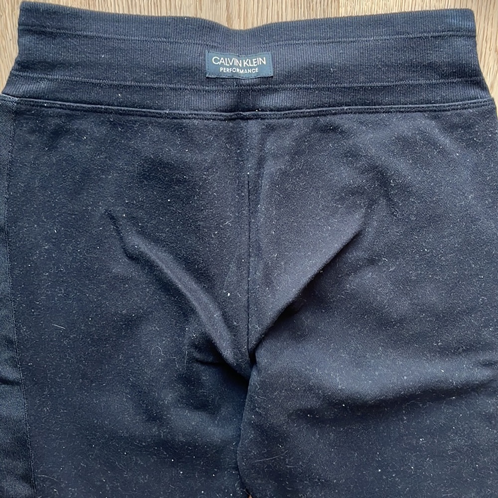 Calvin Klein Joggers - Picture 5 of 6